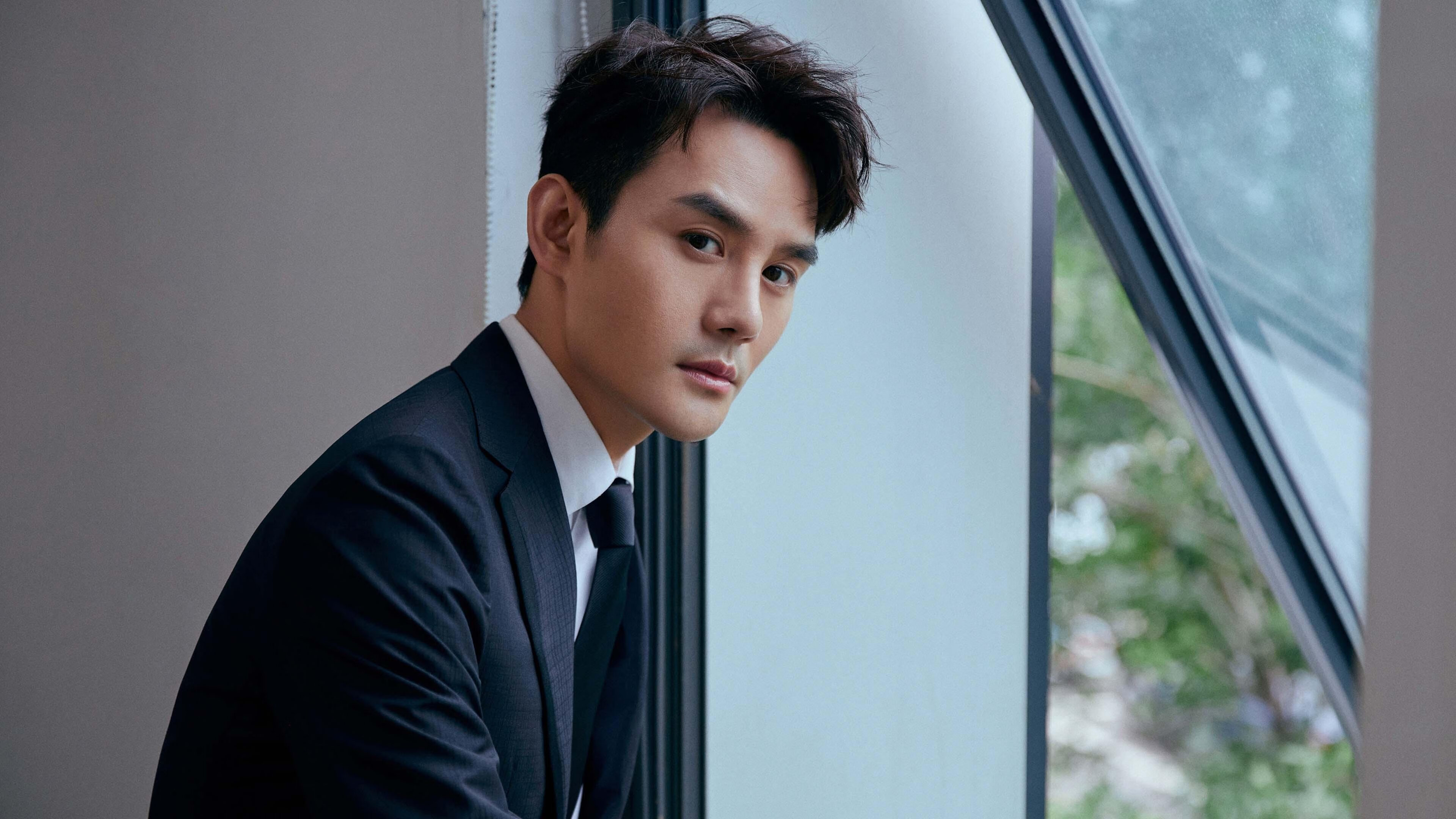 逆境中的“战神”逆袭:那些逆转乾坤的英雄传奇,逆境成就英雄