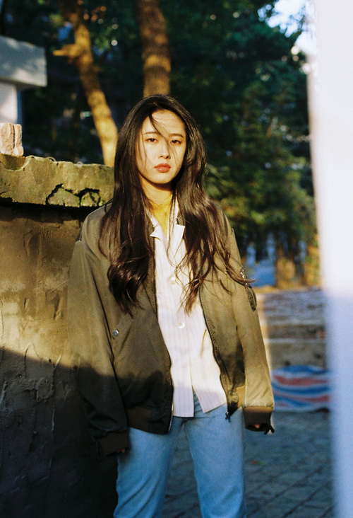 西班牙青年队崭露头角,未来之星正在崛起